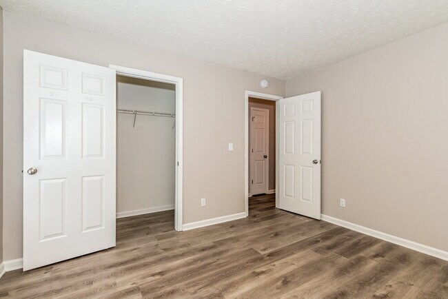 Building Photo - 3722 Fryeburg Ln