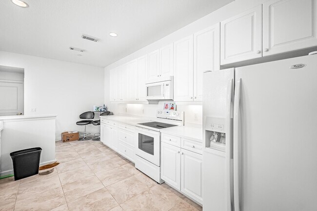 Building Photo - 10451 SW Academic Way