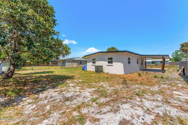 Building Photo - 2295 Allan Adale Rd