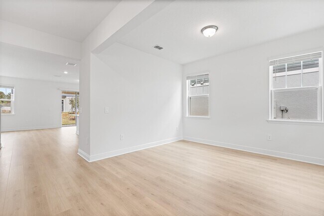 Building Photo - 2276 Hen Rd