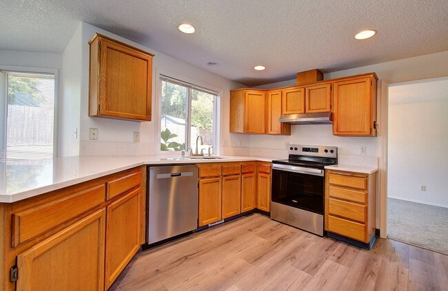 Building Photo - Welcome to this Beautiful Two-Story Home L...