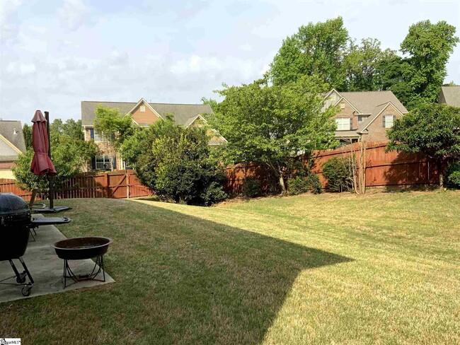 Building Photo - 201 Raven Falls Ln