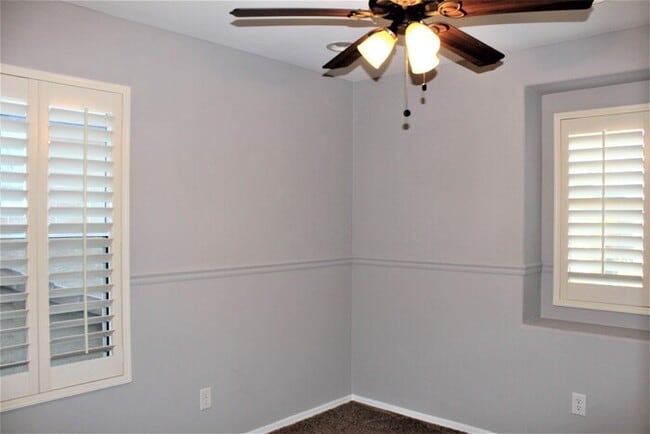 Building Photo - Beautiful 2-Story-3 Bed/2.5 Bath Home