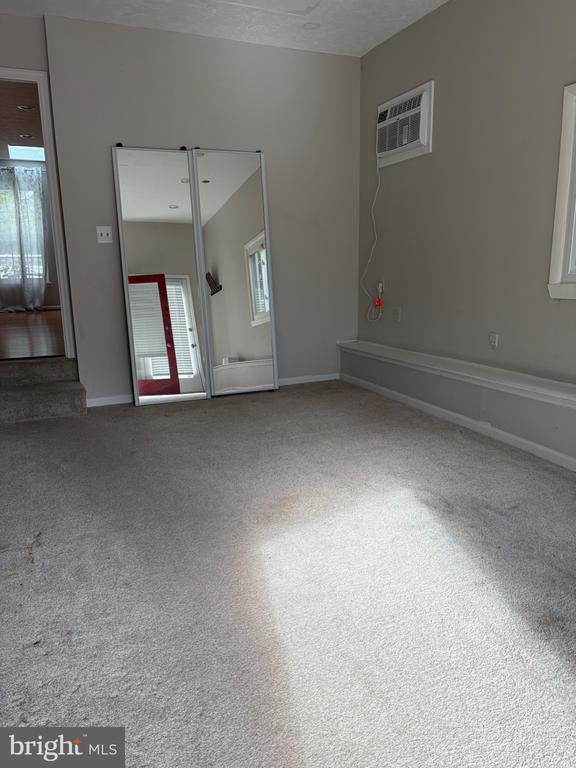 Building Photo - 2117 Cross Trails Rd