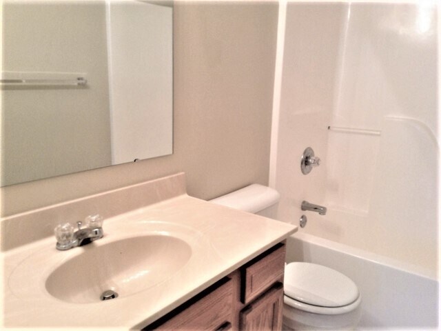 Building Photo - 3177 Bridlerun Drive