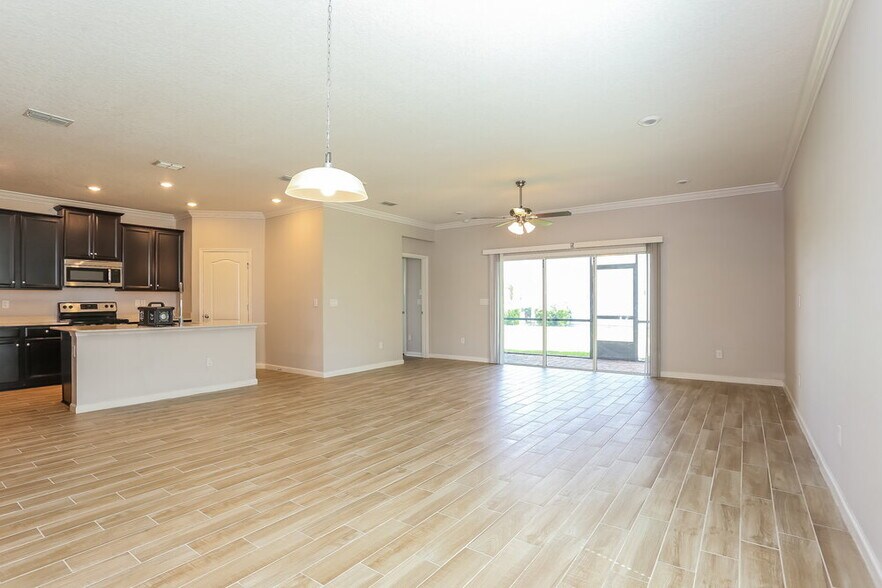 Building Photo - 7260 Blairton Way