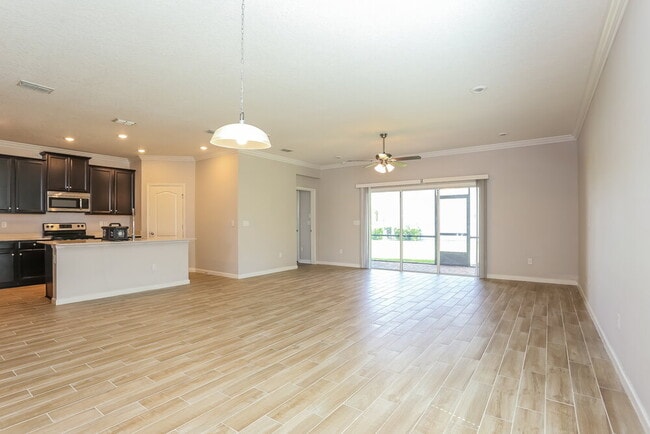 Building Photo - 7260 Blairton Way