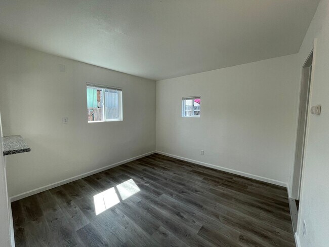 Building Photo - Burney Street Triplex