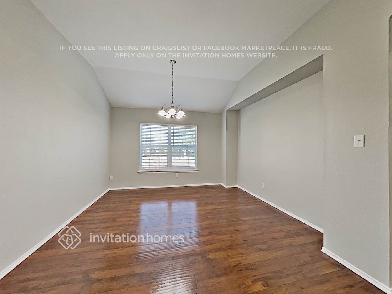 Building Photo - 304 Bayberry Dr