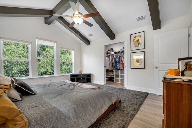 Building Photo - 458 Grand Oaks Rd