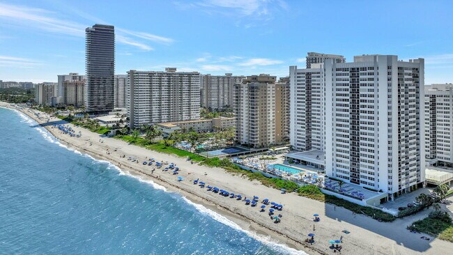 Building Photo - 1890 S Ocean Dr
