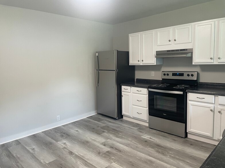 Building Photo - 10334 Adirondack View Hts