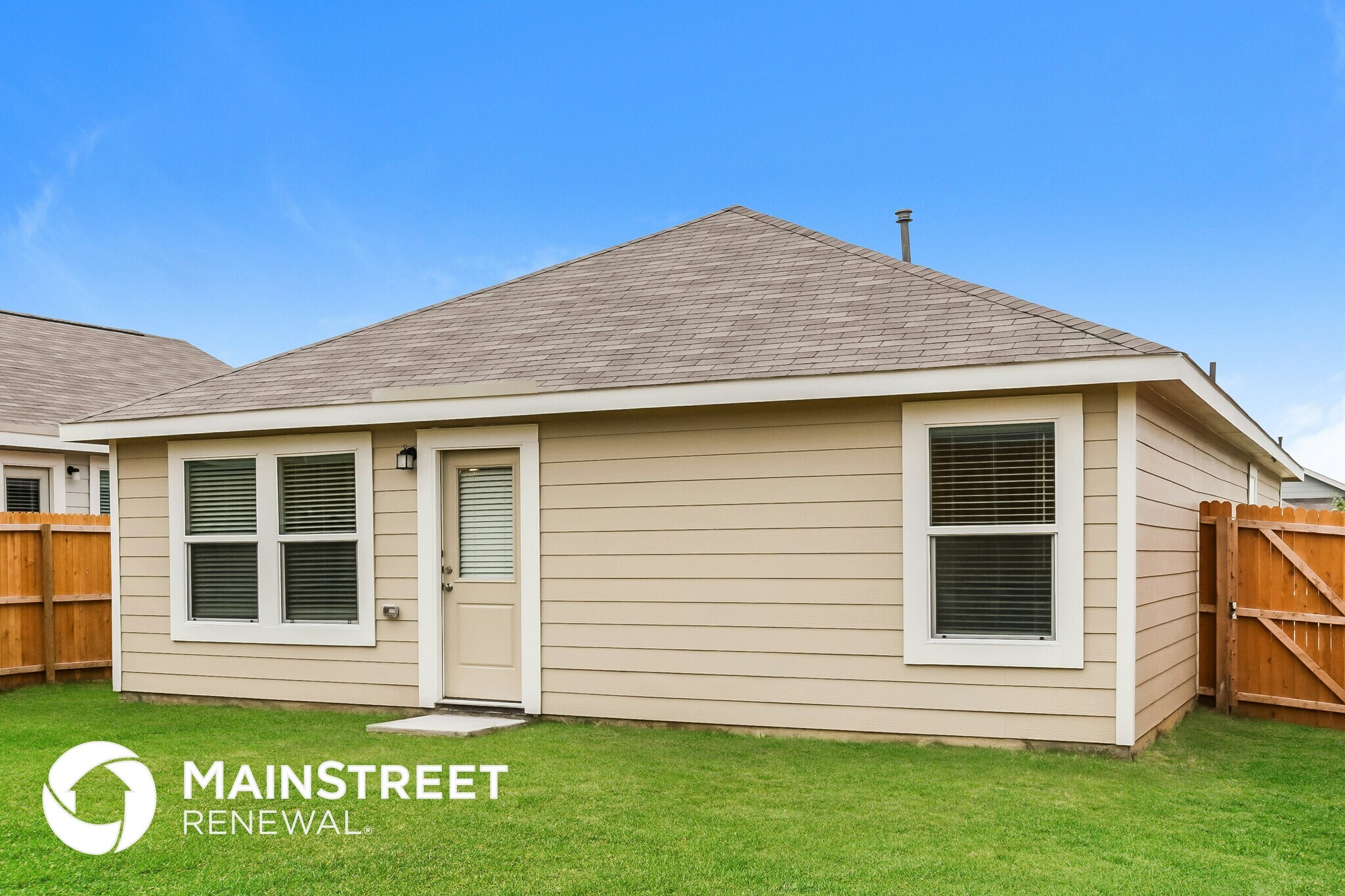 Building Photo - 3155 Crestone Dr