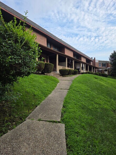 Building Photo - Jancey St Townhomes