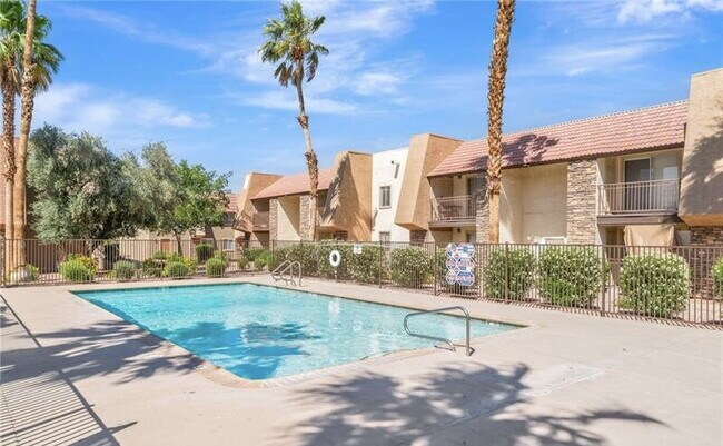 Building Photo - LAS VEGAS GUARD-GATED CONDO FOR RENT | 2 BEDROOM DOWNSTAIRS UNIT | BELLA VITA COMMUNITY