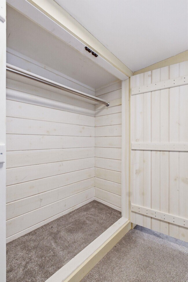 Building Photo - 24 Morrill Rd