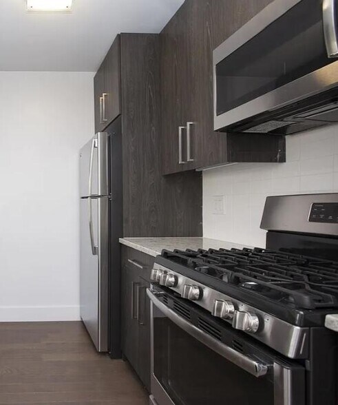 Building Photo - 200 Rector Pl