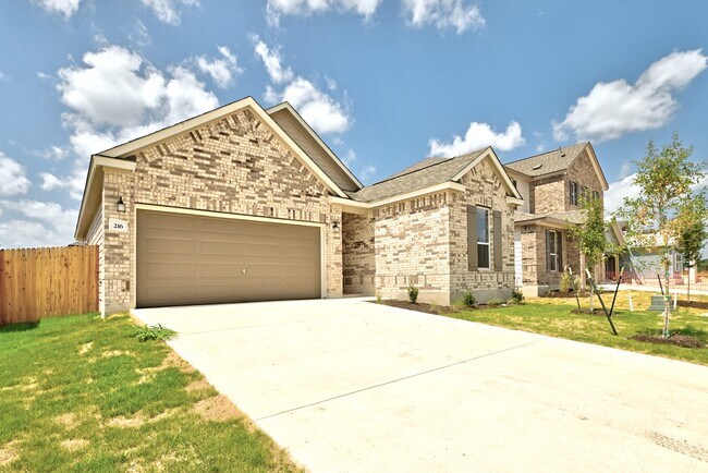 Building Photo - 216 Skipping Stone Run