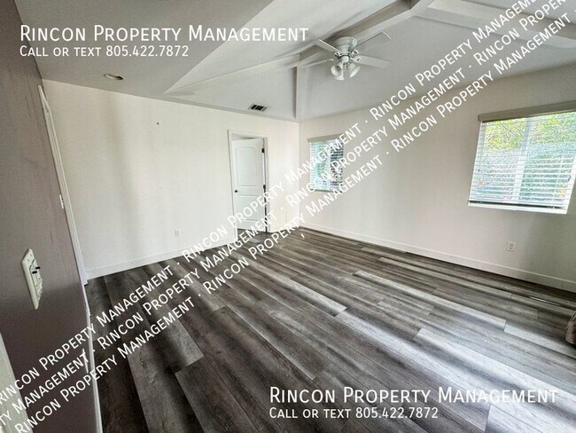 Building Photo - 708 Calle Pensamiento