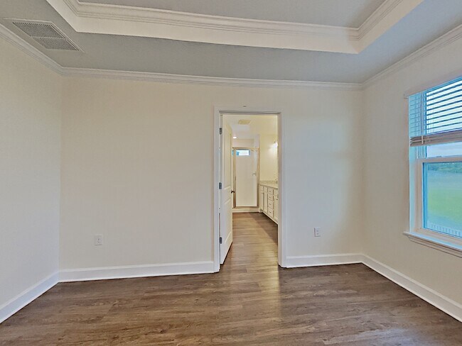 Building Photo - 16652 Cheyanne Ct