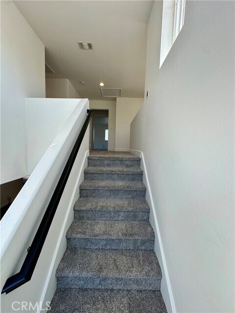 Building Photo - 31990 Pasos Pl