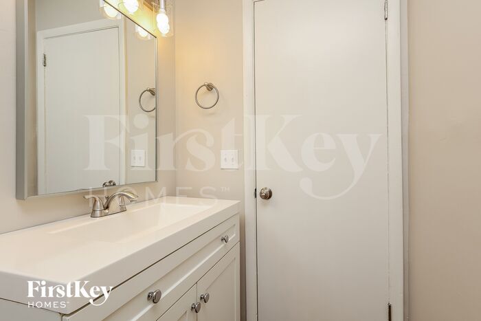 Building Photo - 3810 Bonnacreek Dr