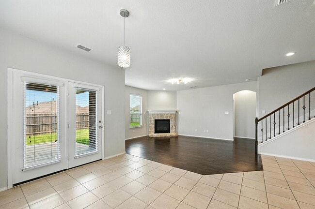 Building Photo - 1724 Long Meadow Rd