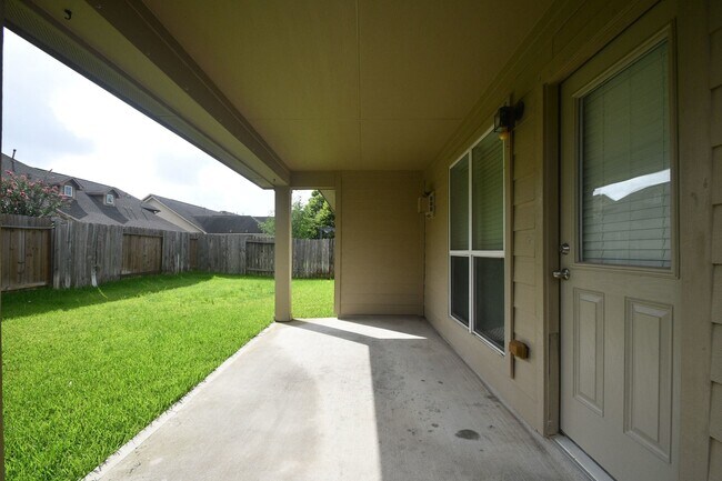 Building Photo - 25038 Tancy Ranch Ct