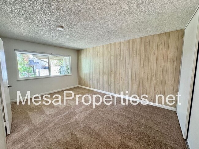 Building Photo - 1325 Brooktree Cir