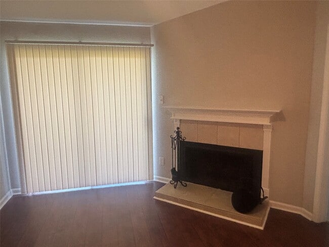 Building Photo - 18800 Egret Bay Blvd