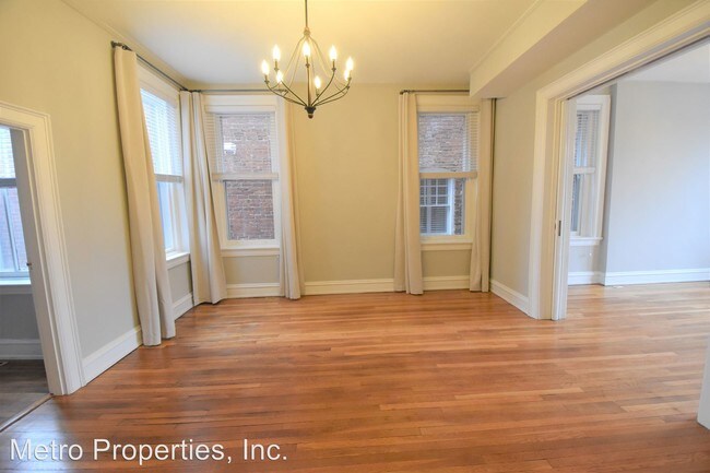 Building Photo - 2215 Monument Ave