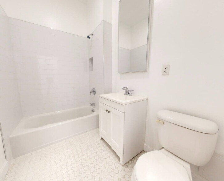 Building Photo - West 127th Street