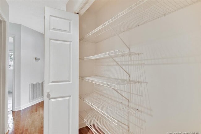 Building Photo - 7779 Trappers Rd