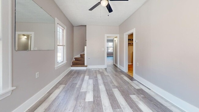 Building Photo - Renovated 2-Bedroom, 2-Bathroom Home – Cleveland, OH