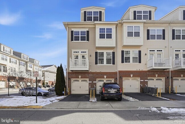 Building Photo - 4774 Dane Ridge Cir