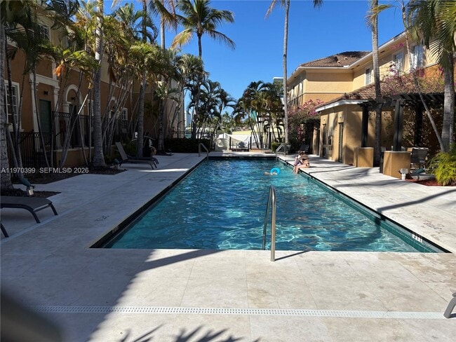 Building Photo - 2981 NE 185th St