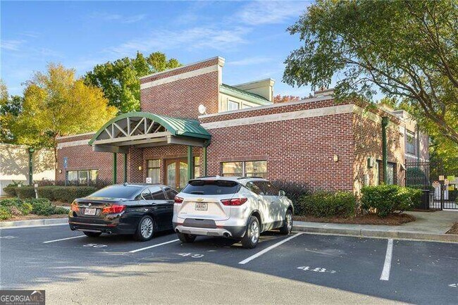 Building Photo - 791 Wylie St SE