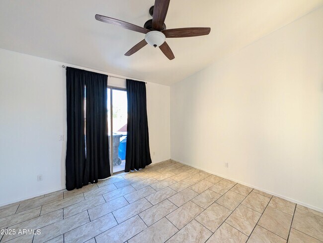 Building Photo - 4726 W Fremont Rd.