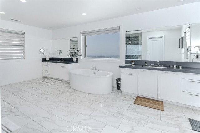 Building Photo - 20300 Windsor Ln