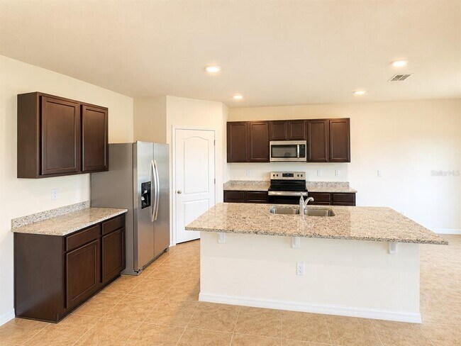 Building Photo - 2347 Aquiline Nest St