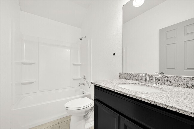 Building Photo - 17802 Pepper Root Dr