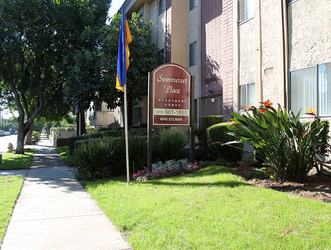 Entrance - Somerset Place Apartments