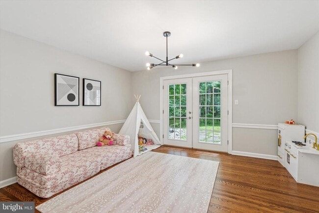 Building Photo - 903 Sulgrave Ln