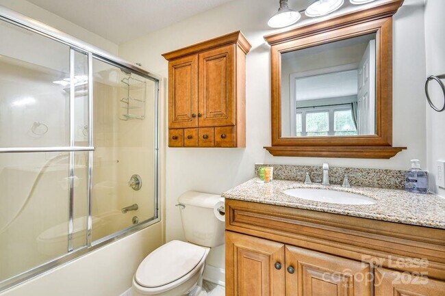 Building Photo - 220 Stoney Fls Lp