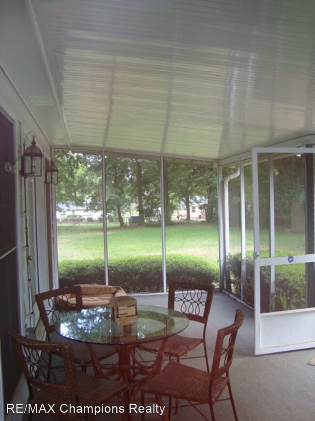 Building Photo - 3 br, 2 bath House - 5602 Morris Ave