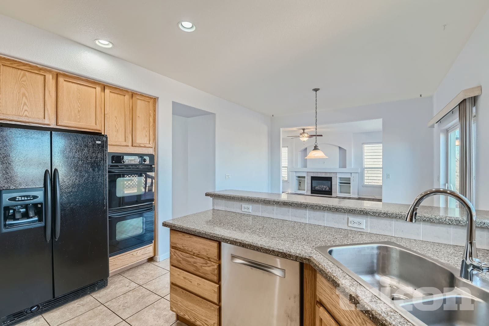 Building Photo - 673 Millet Cir
