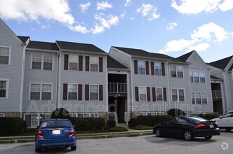 Building Photo - 15 Beagle Run