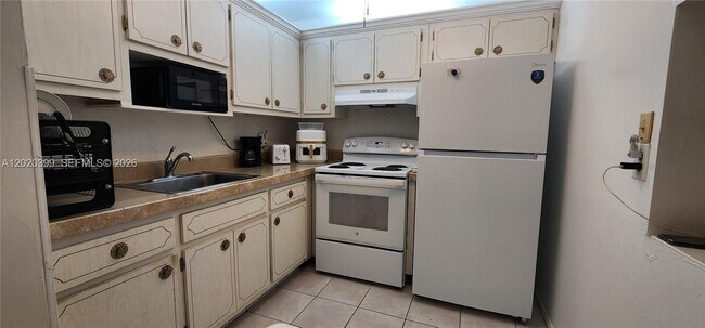 Building Photo - 3061 NW 47th Terrace
