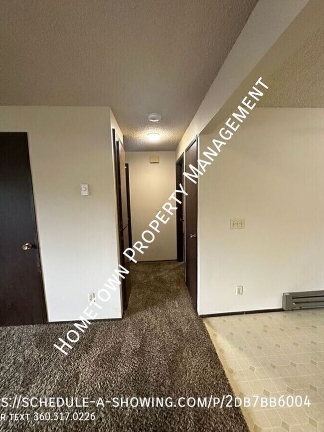 Building Photo - 6805 Littlerock Rd SW