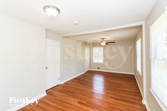 Building Photo - 4162 McClesky Dr